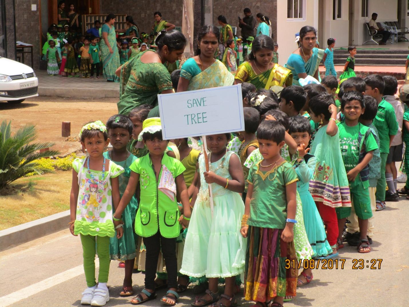 2017-18 Gallery Image